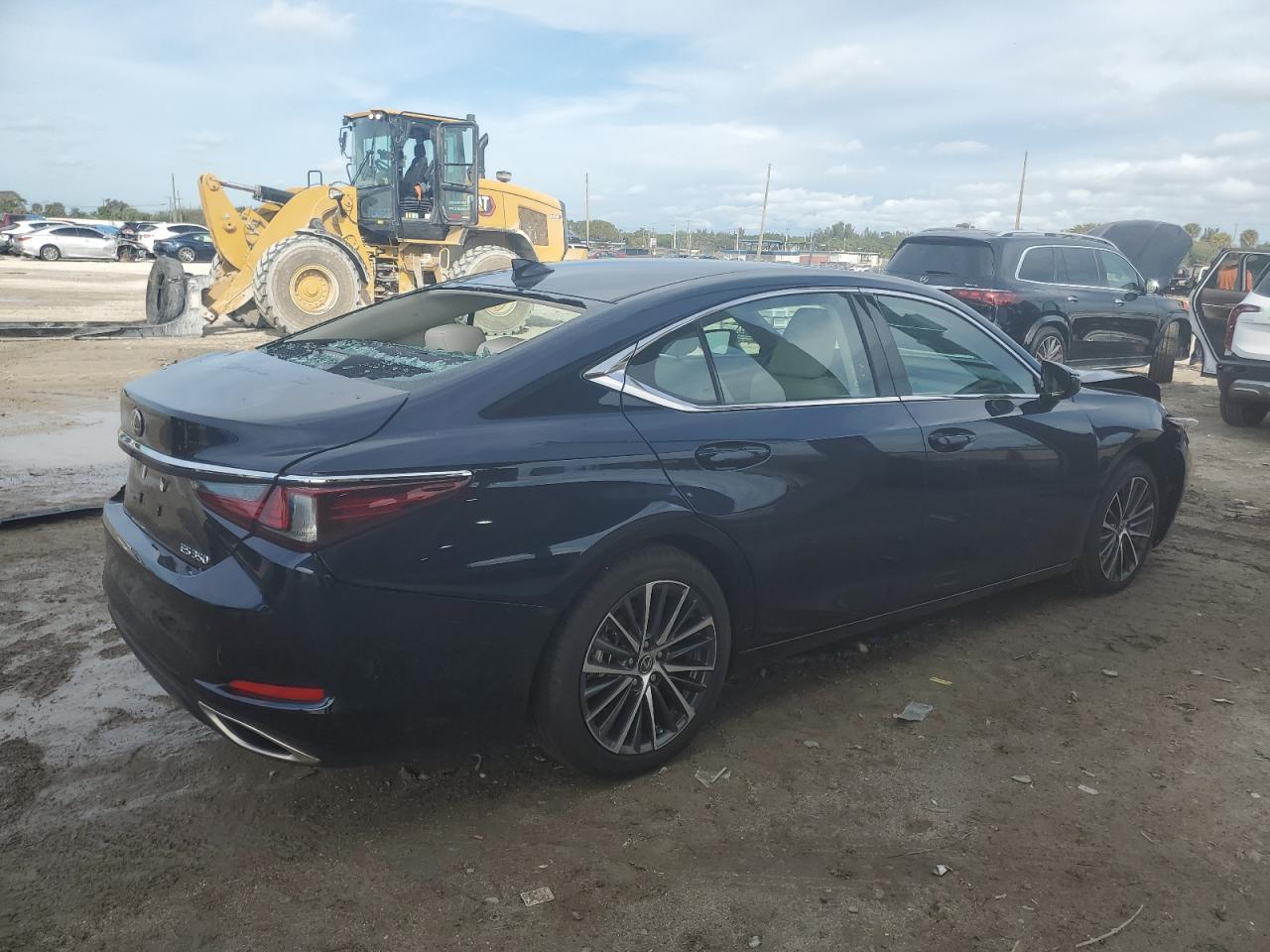 2024 LEXUS ES 350 BAS - Фото 3