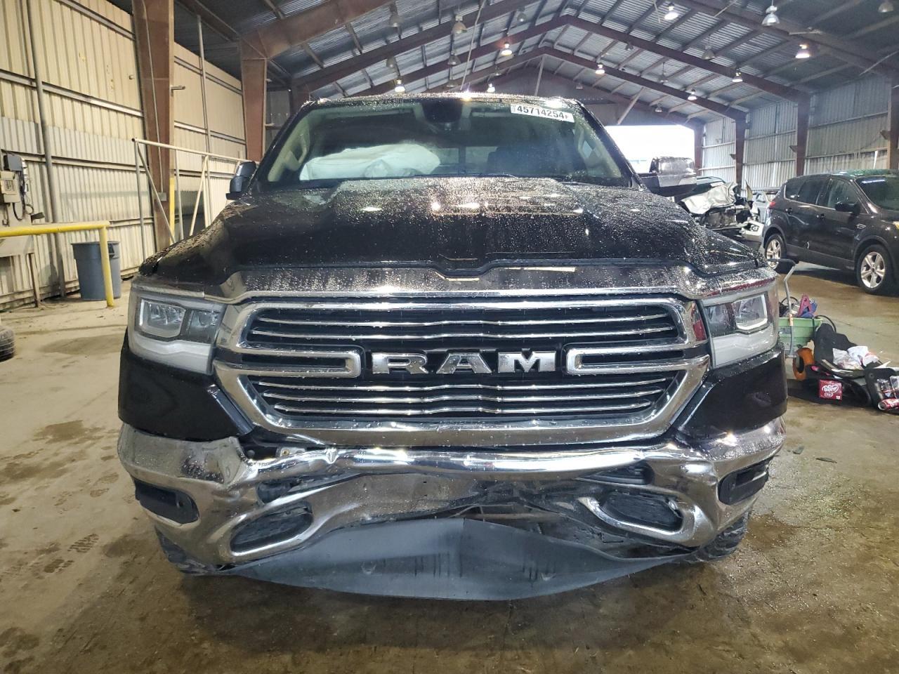 2019 RAM 1500 LARAM - Фото 5