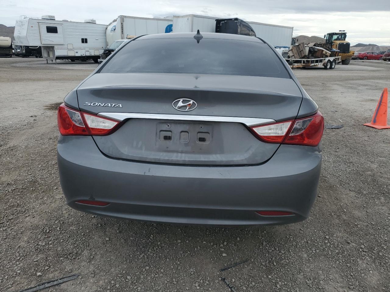 2013 HYUNDAI SONATA GLS - Фото 6