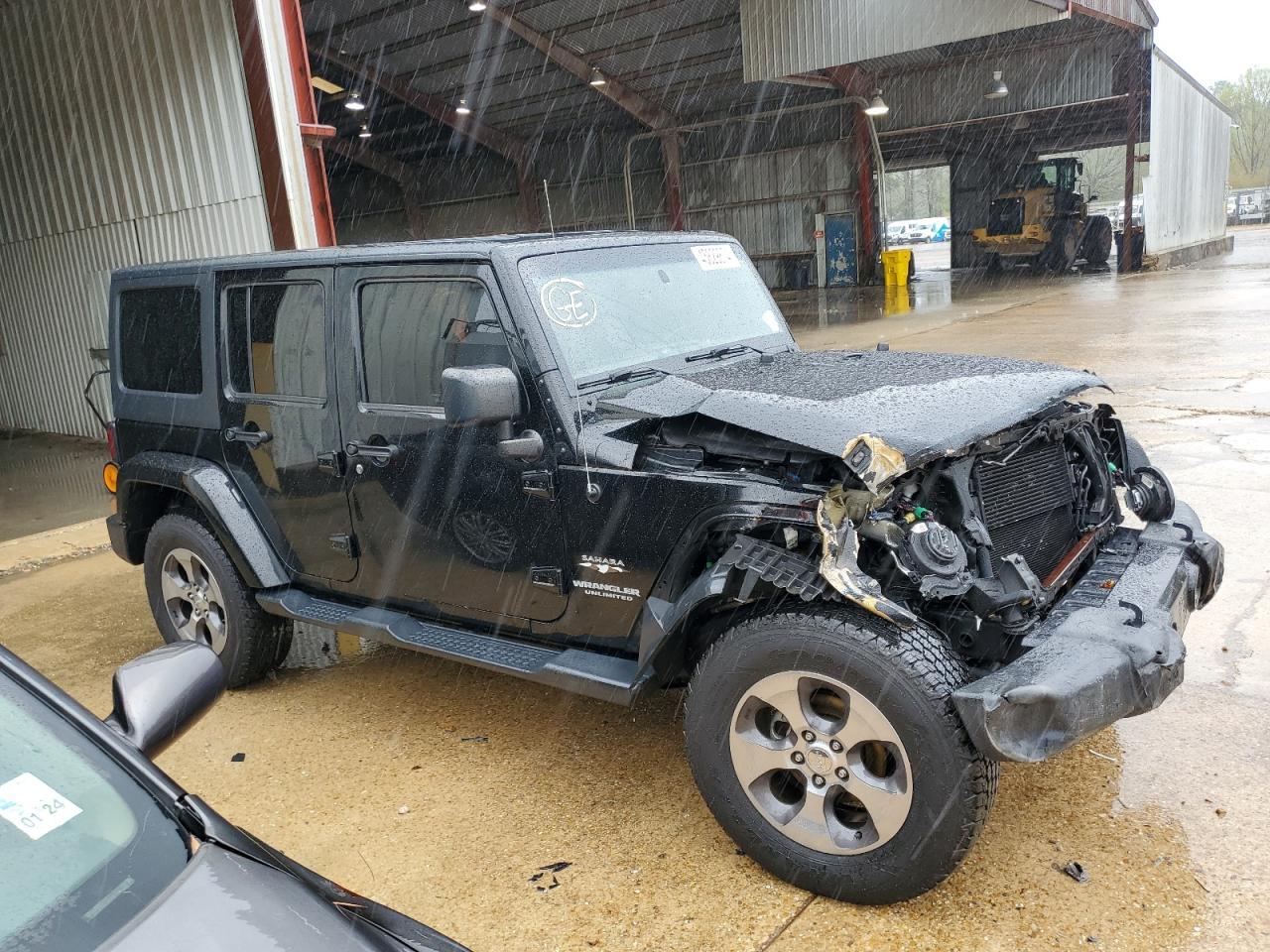 2017 JEEP WRANGLER U - Image 4