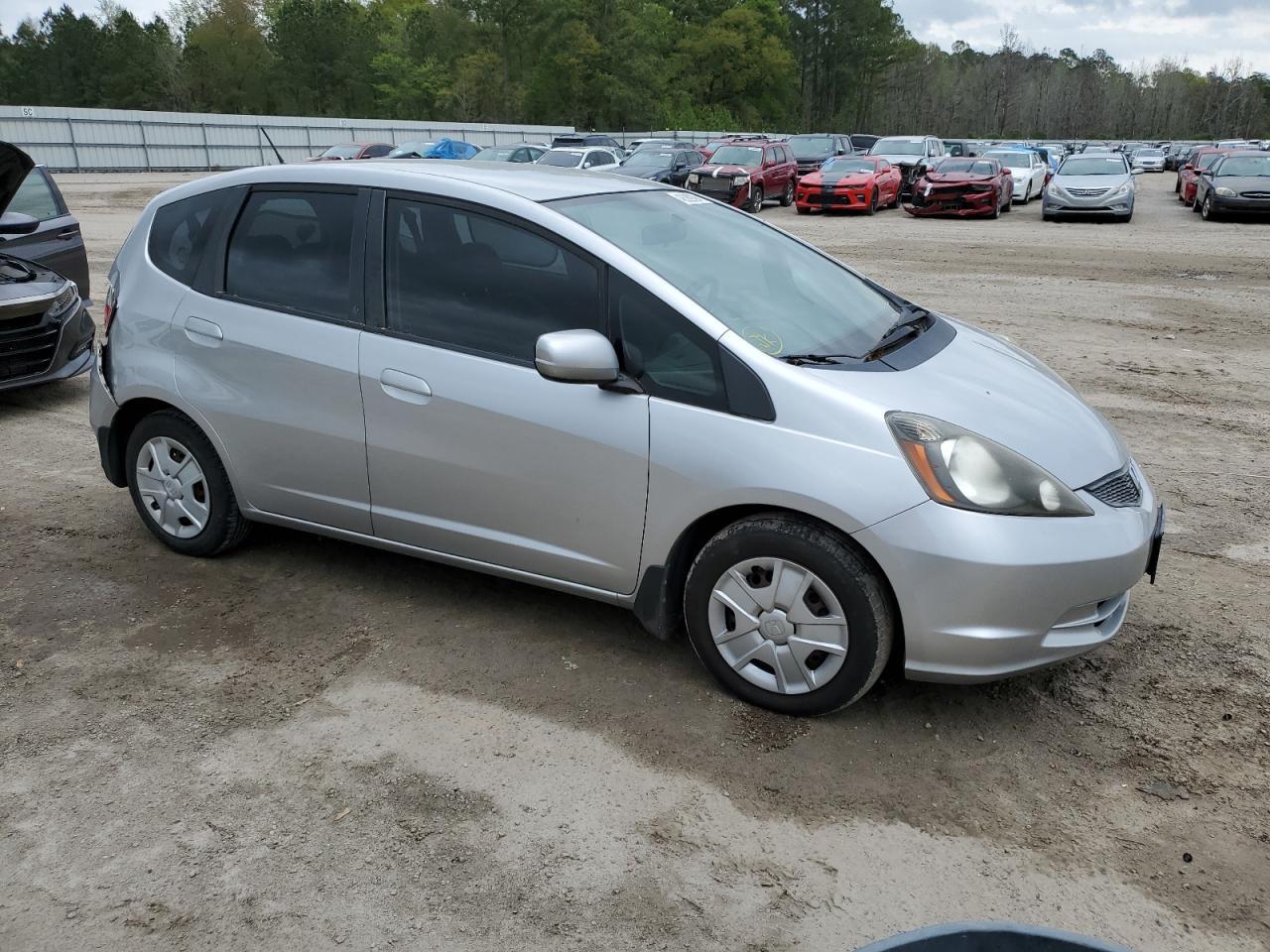 2013 HONDA FIT - Image 4