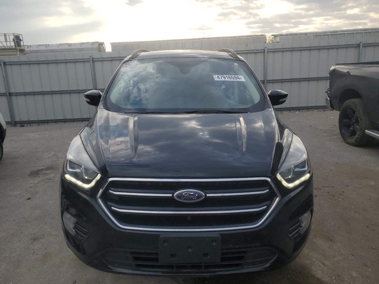 2017 FORD ESCAPE TIT - Image 2