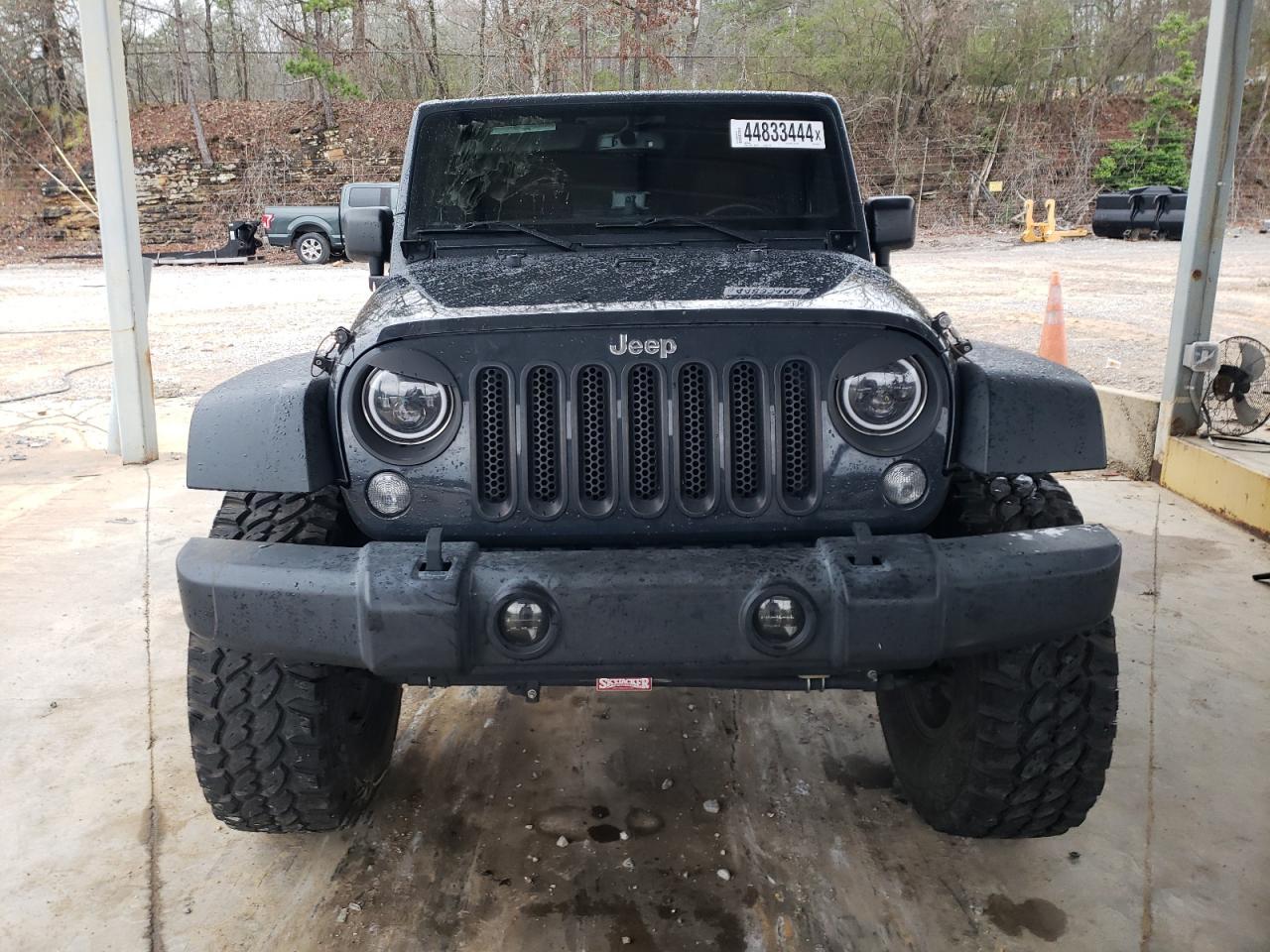 2017 JEEP WRANGLER U - Image 5