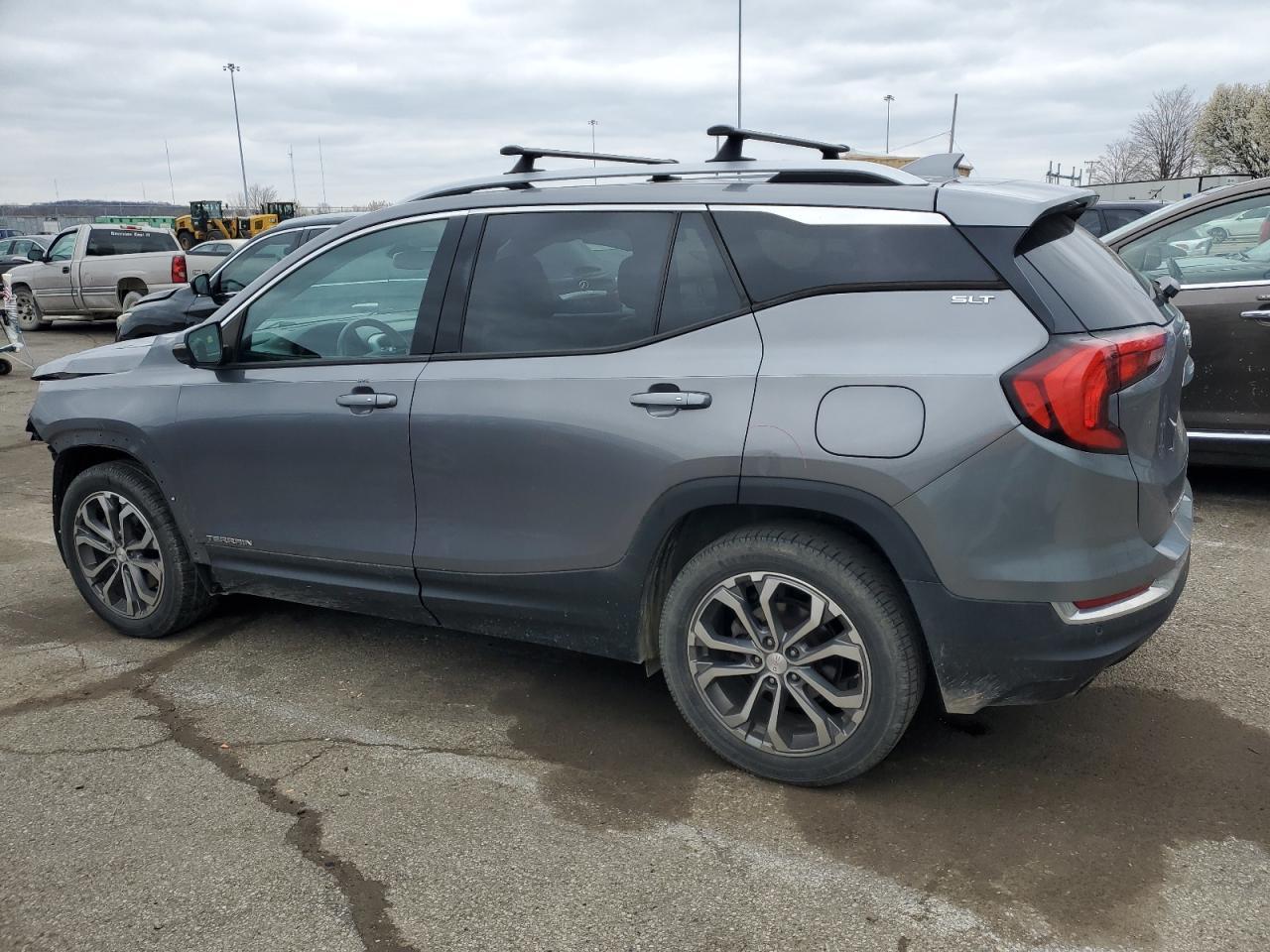 2019 GMC TERRAIN SL - Фото 2