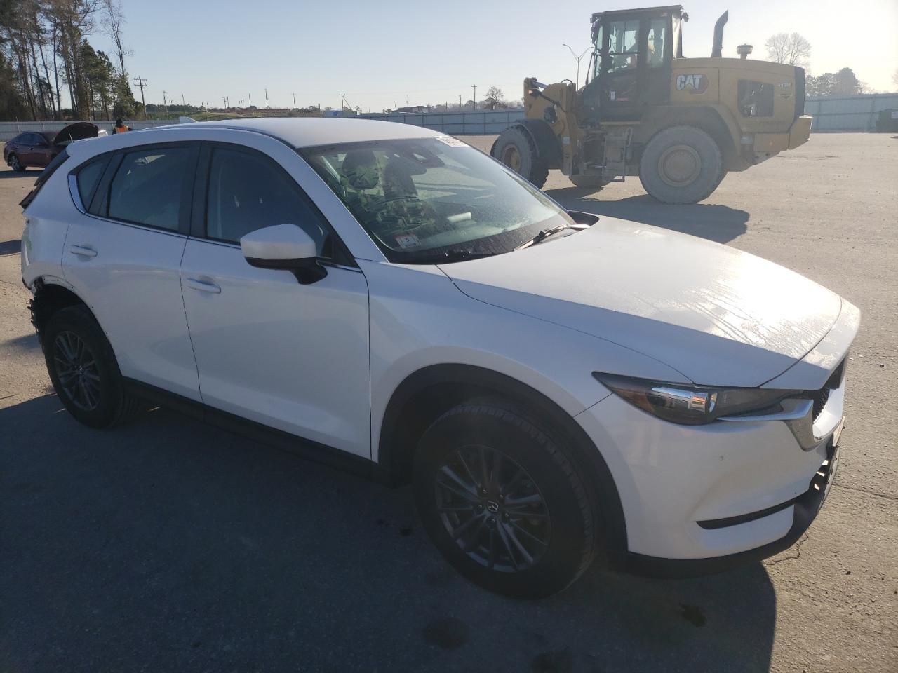 2019 MAZDA CX-5 SPORT - Image 4