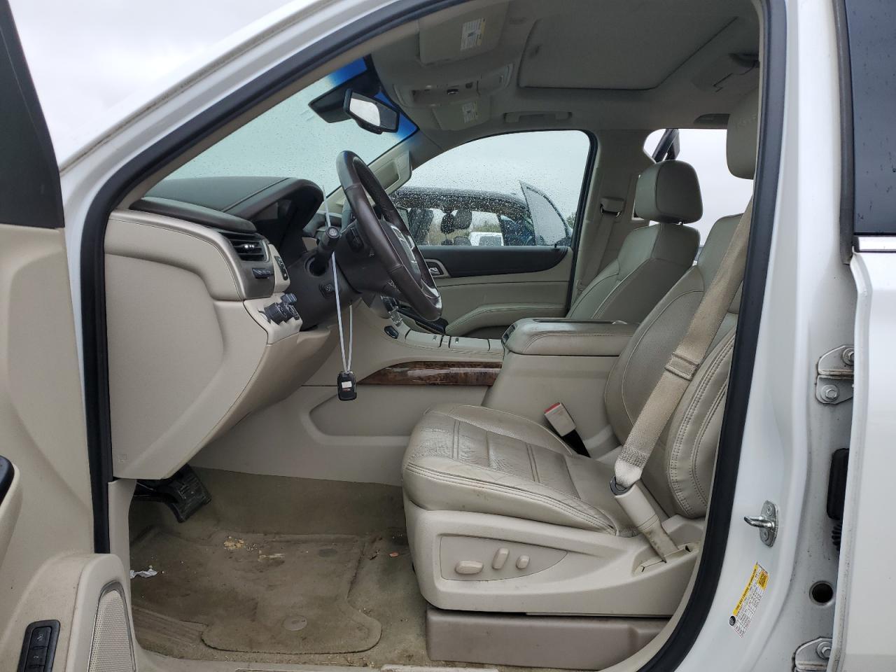 2016 GMC YUKON XL D - Image 7