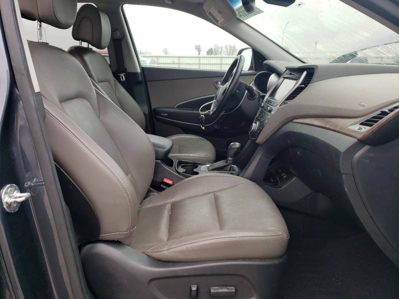2017 HYUNDAI SANTA FE S - Image 7