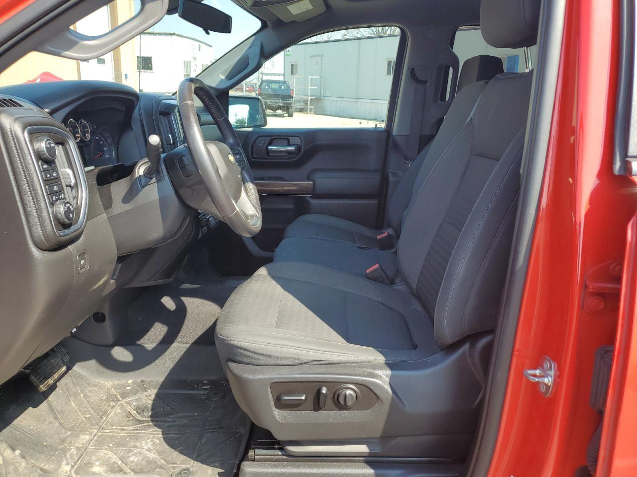 2020 CHEVROLET SILVERADO - Фото 7