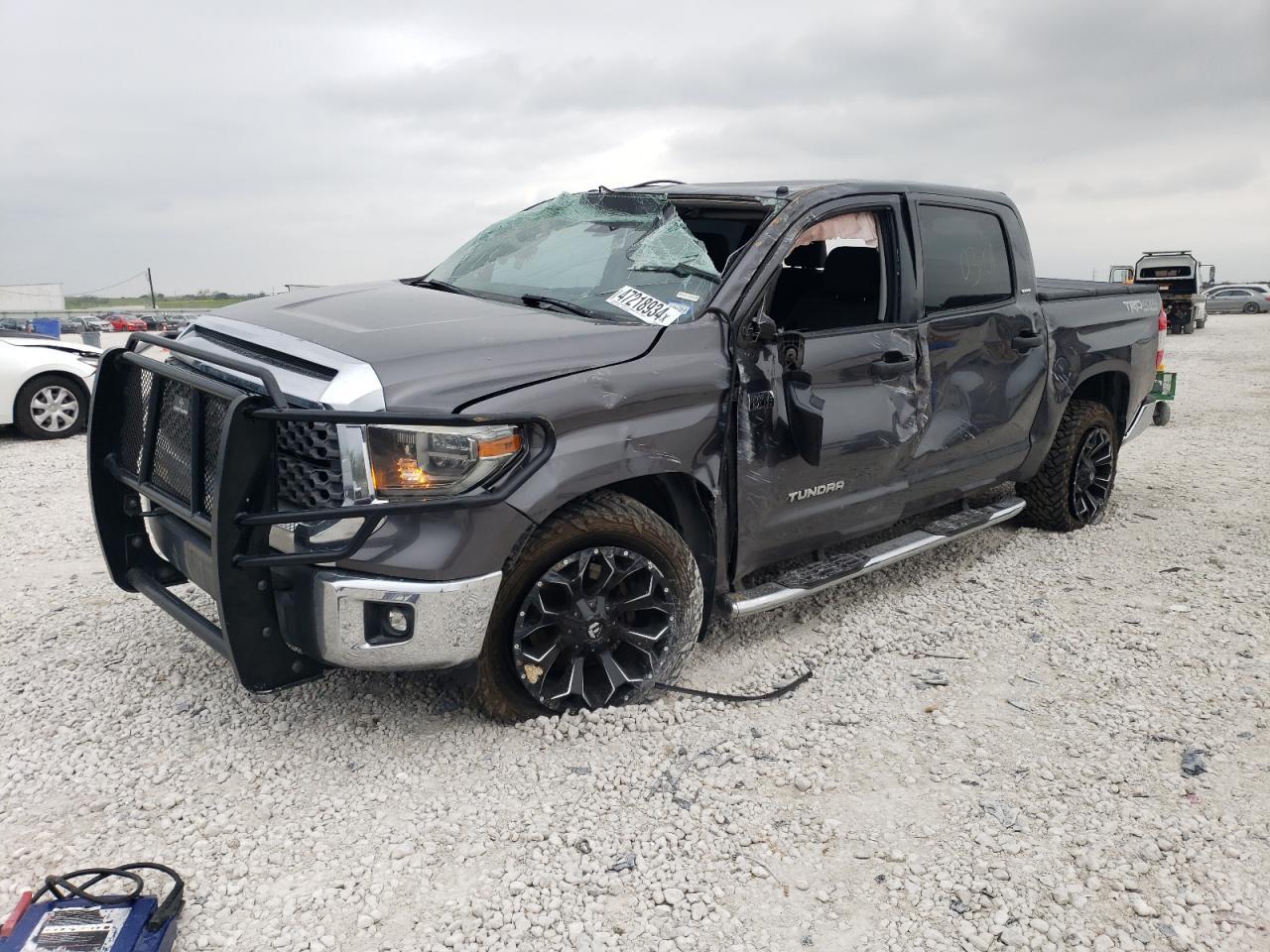 2018 TOYOTA TUNDRA CRE car image