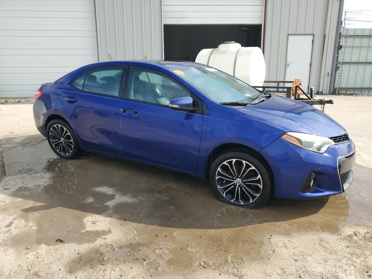 2015 TOYOTA COROLLA L - Image 4