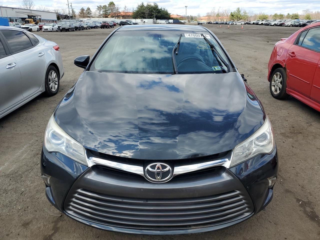 2015 TOYOTA CAMRY LE - Фото 5