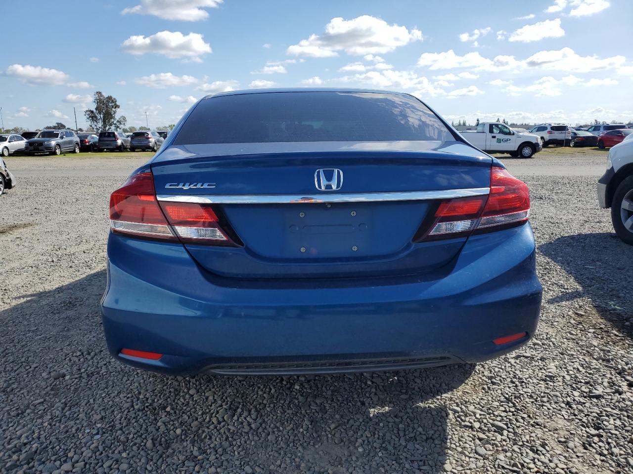 2015 HONDA CIVIC LX - Фото 6