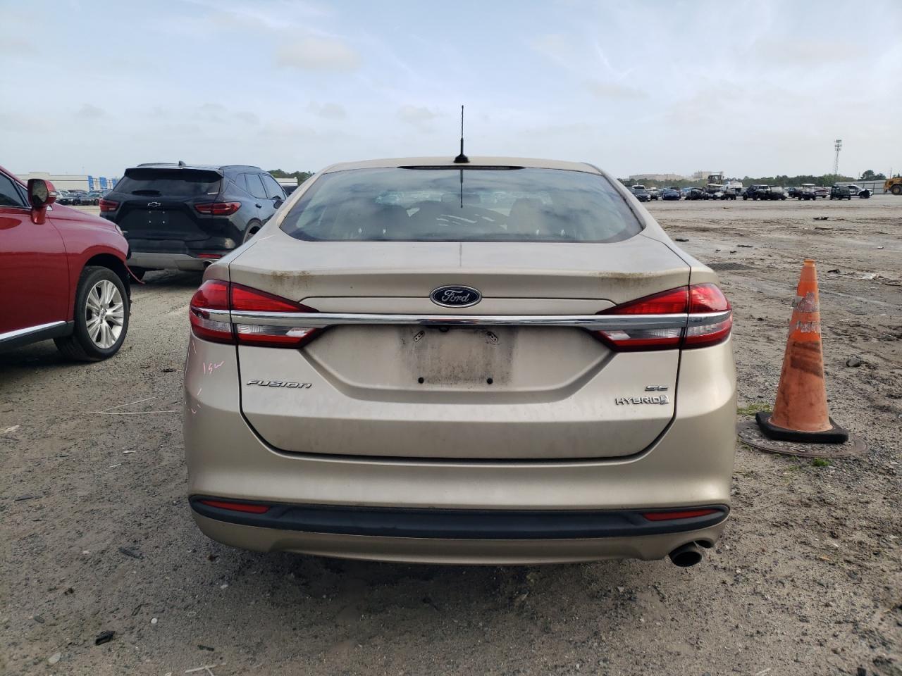 2017 FORD FUSION SE - Фото 6