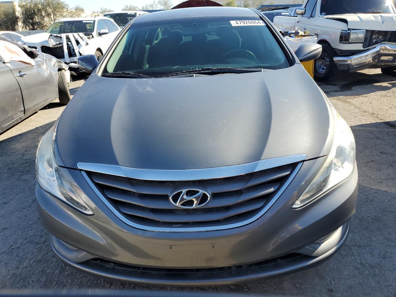 2013 HYUNDAI SONATA GLS - Image 5