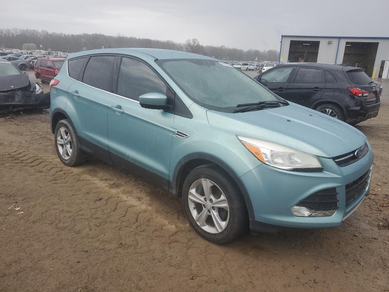 2013 FORD ESCAPE SE - Image 4