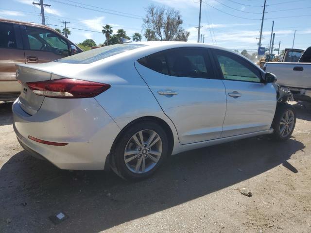 2018 Hyundai Elantra Sel - Image 3