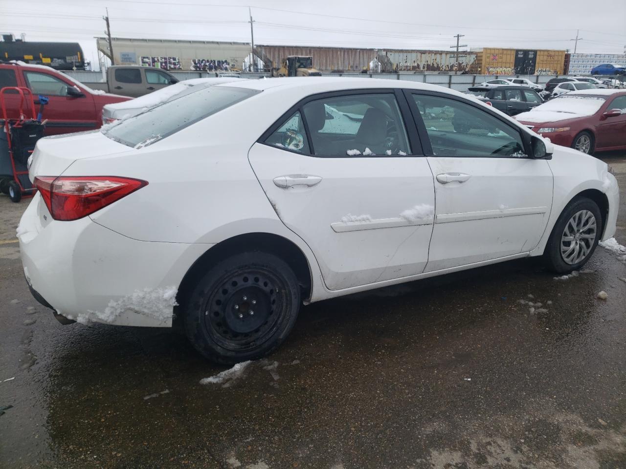 2018 TOYOTA COROLLA L - Image 3