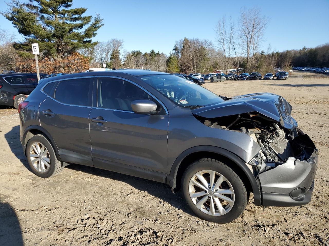 2017 NISSAN ROGUE SPOR - Image 4