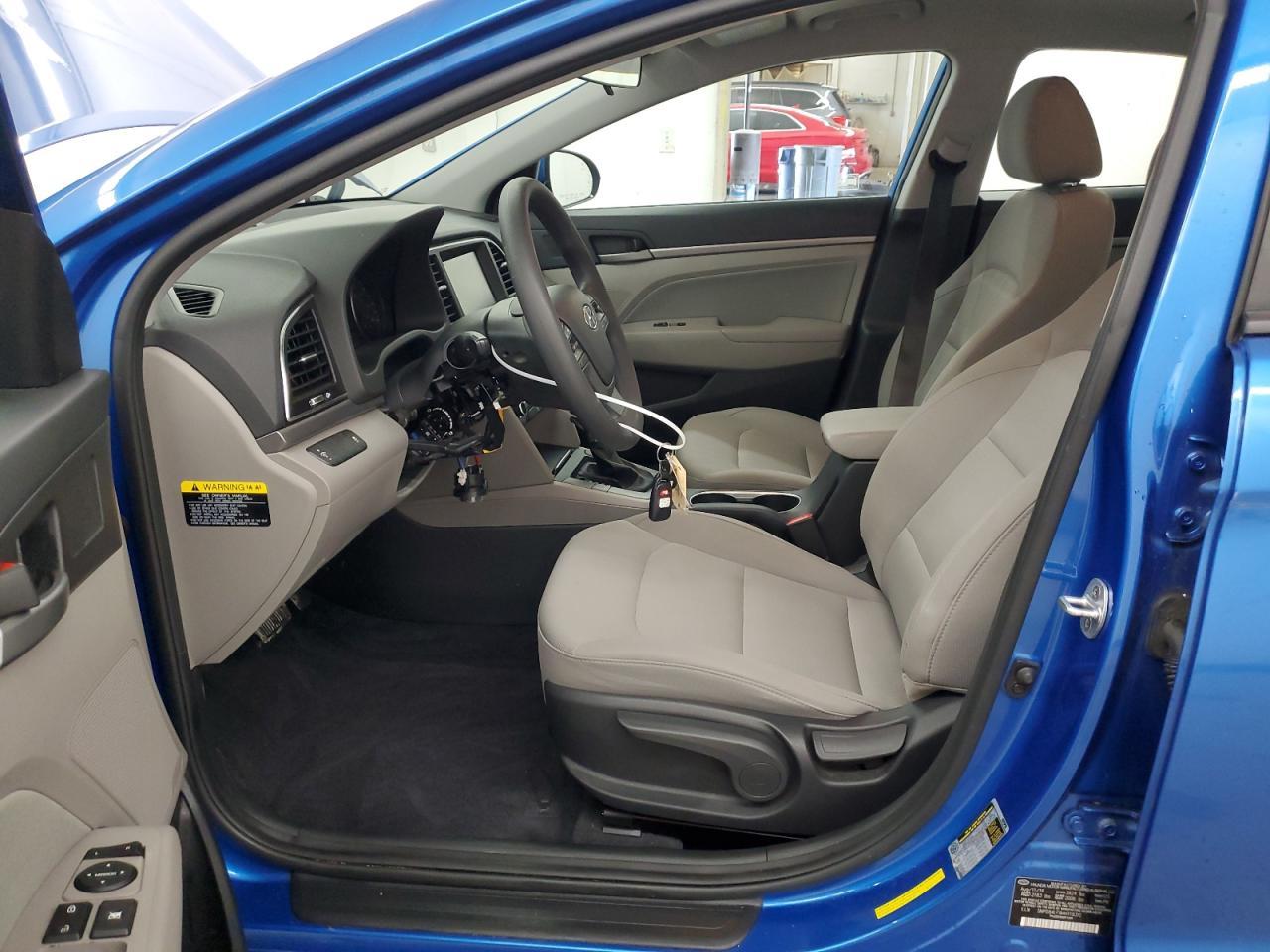 2017 HYUNDAI ELANTRA SE - Image 7