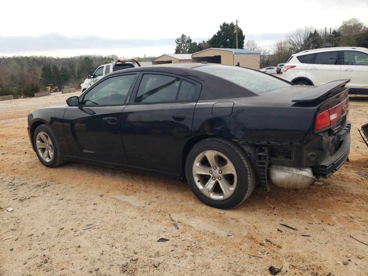 2013 DODGE CHARGER SE - Фото 2