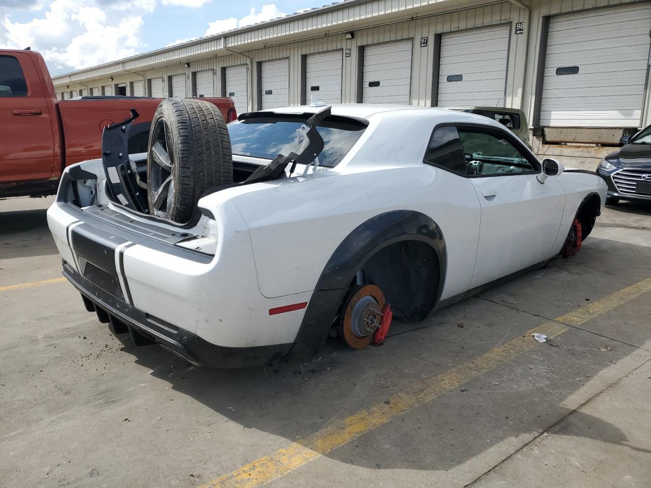 2015 DODGE CHALLENGER - Фото 3
