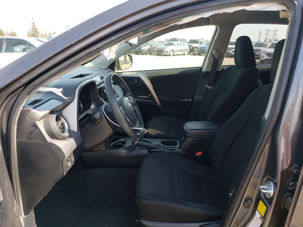 2016 TOYOTA RAV4 LE - Фото 7