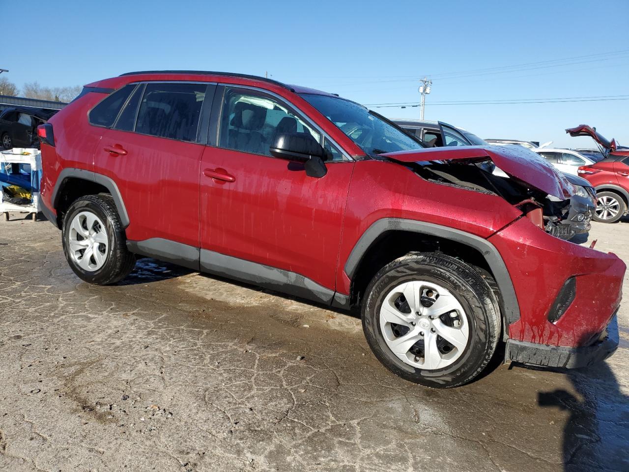 2021 TOYOTA RAV4 LE - Фото 4
