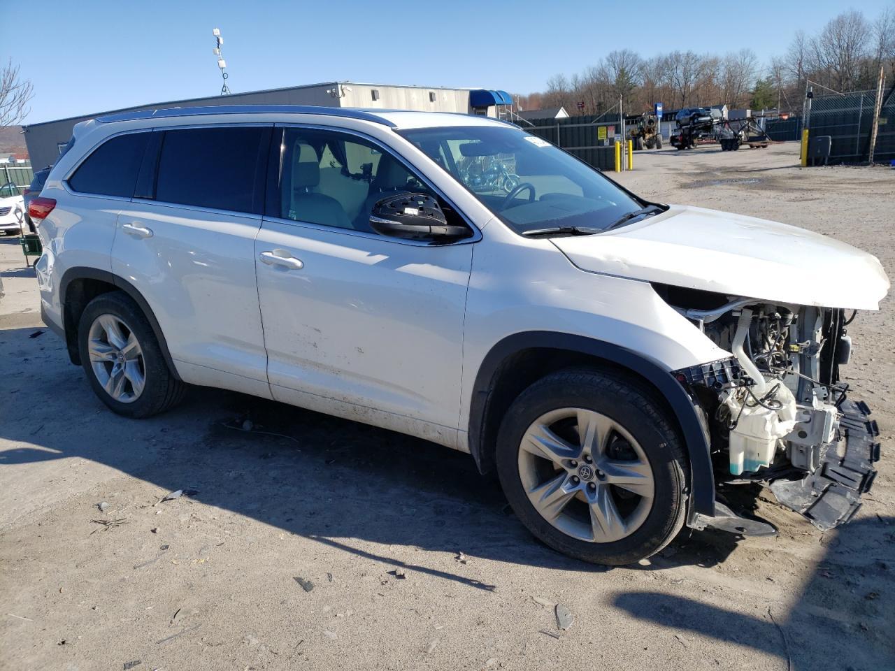 2018 TOYOTA HIGHLANDER - Фото 4