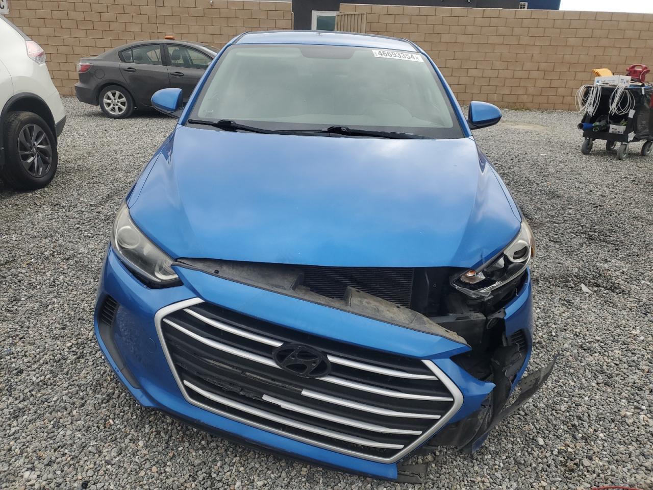 2017 HYUNDAI ELANTRA SE - Image 5