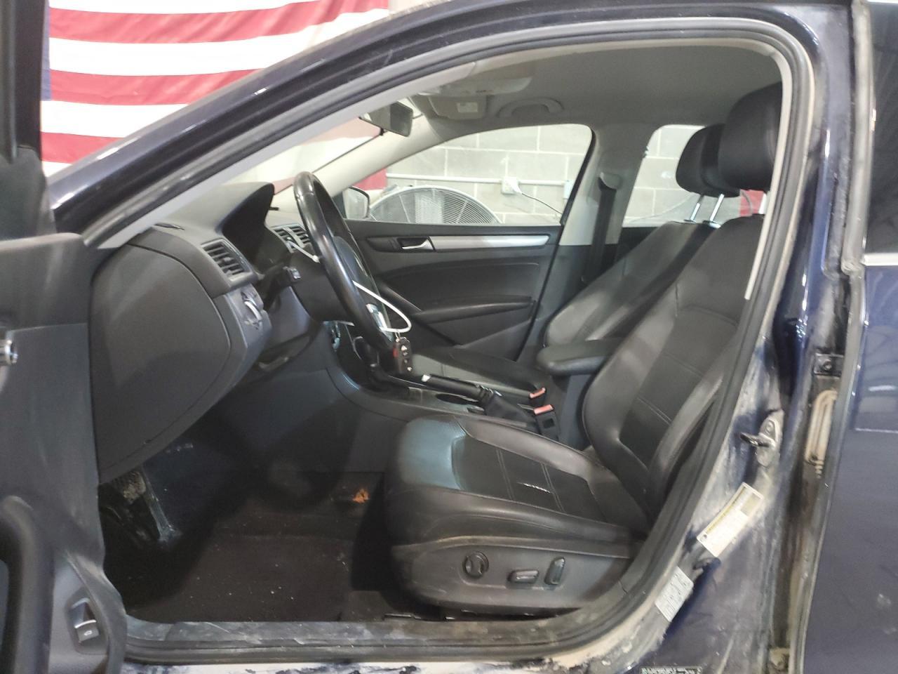 2014 VOLKSWAGEN PASSAT S - Фото 7