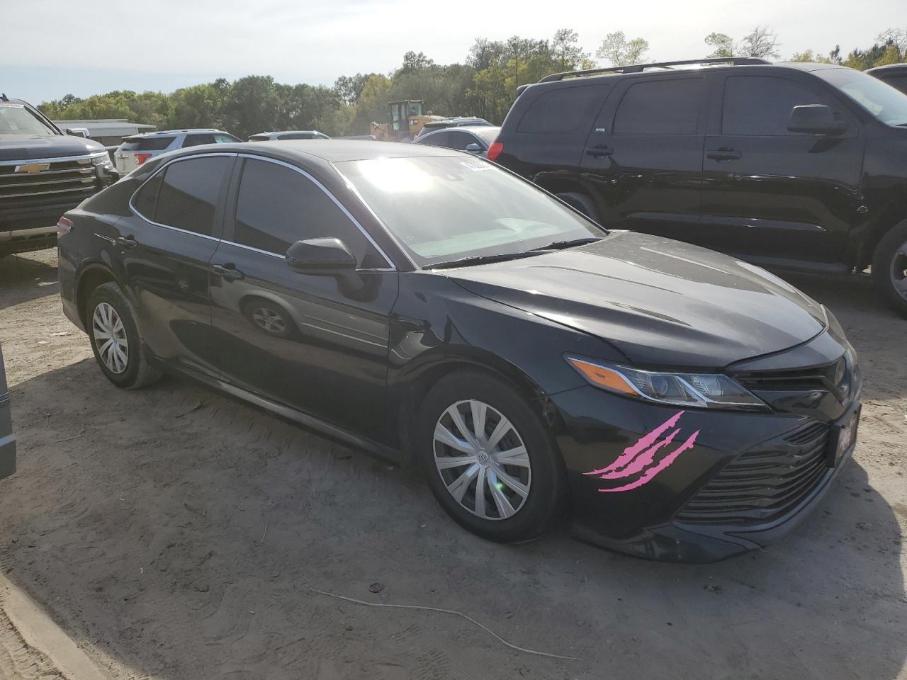 2018 TOYOTA CAMRY L - Image 4