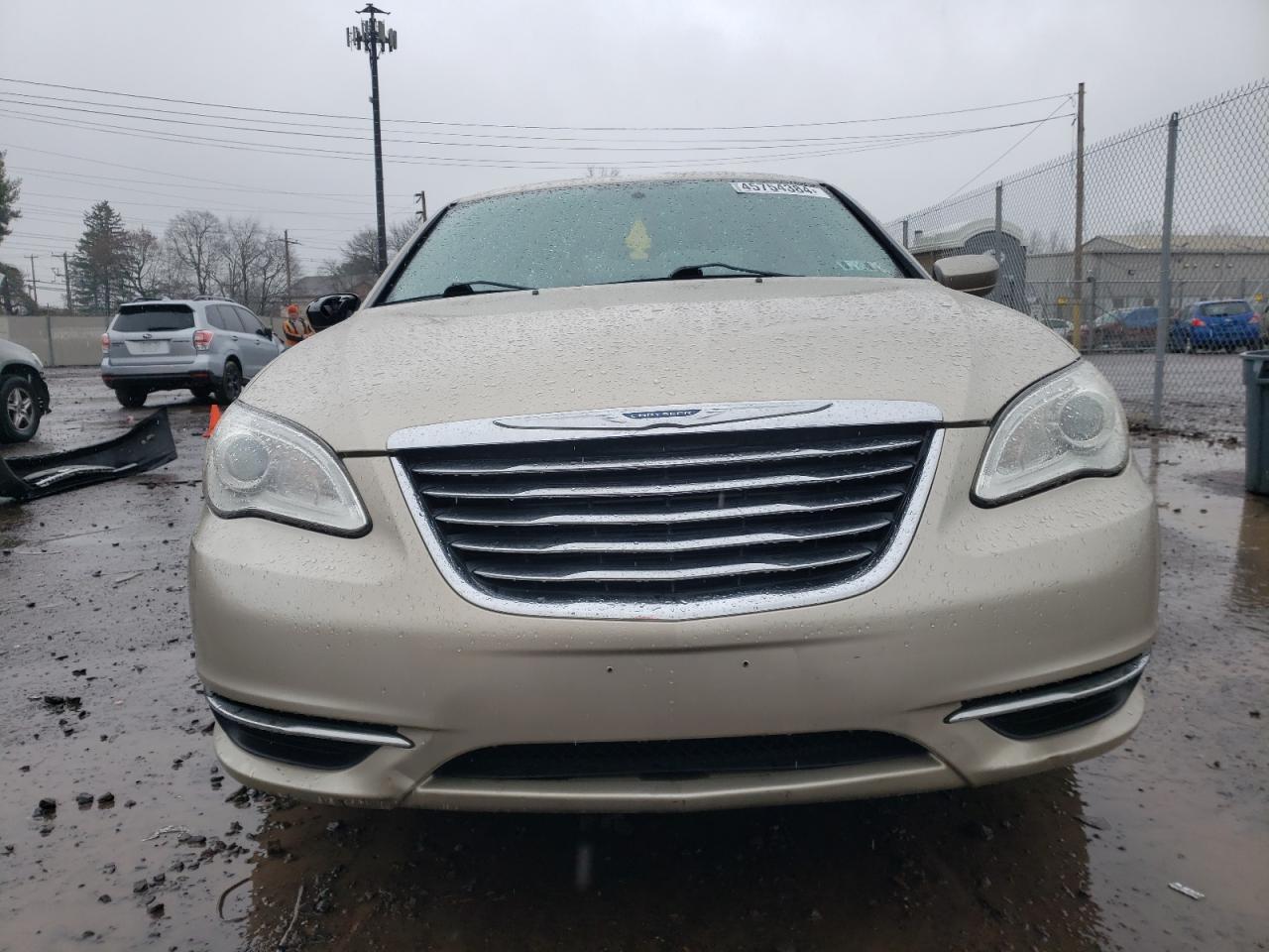 2013 CHRYSLER 200 LX - Фото 5