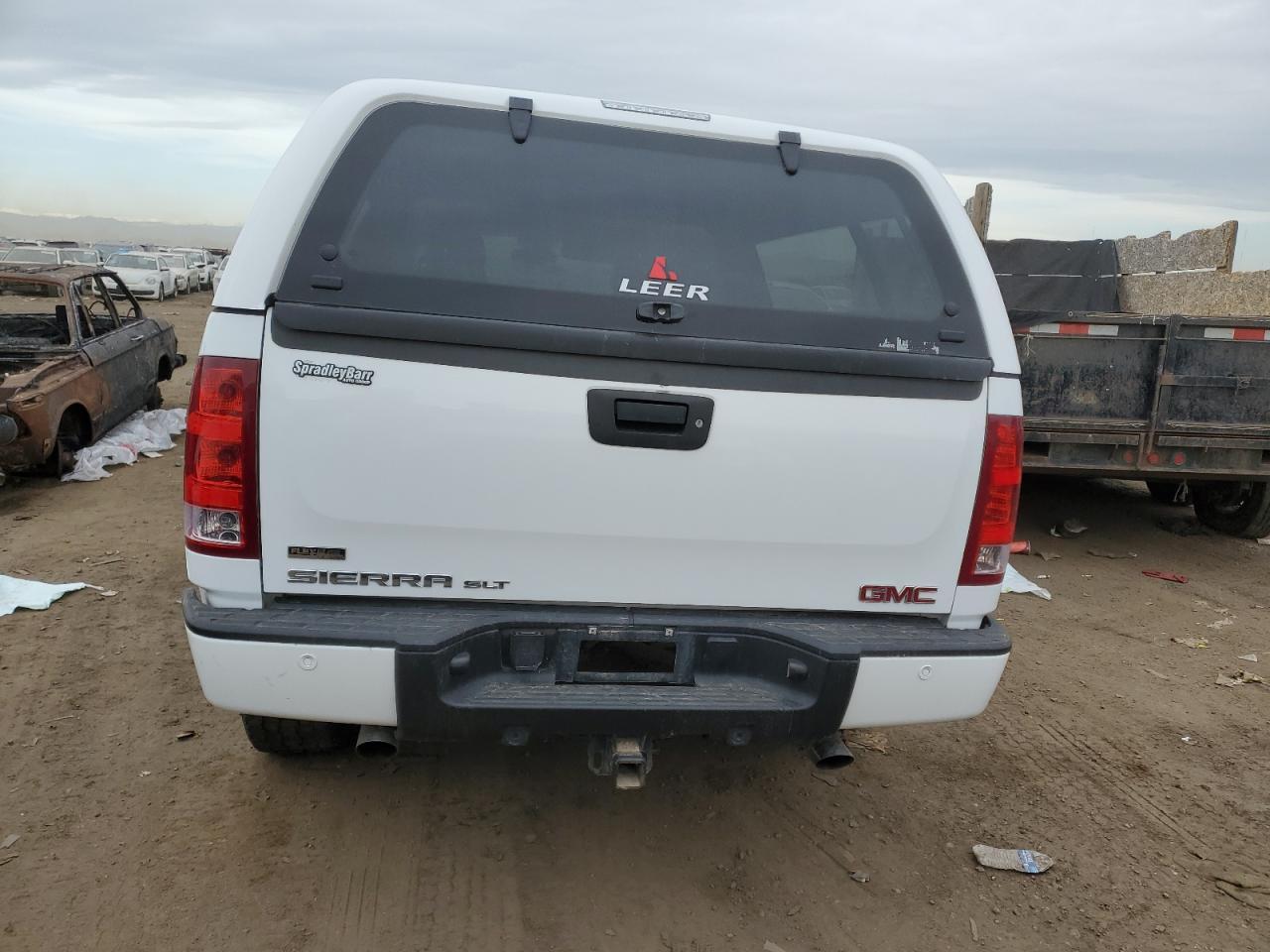 2011 GMC SIERRA K15 - Фото 6