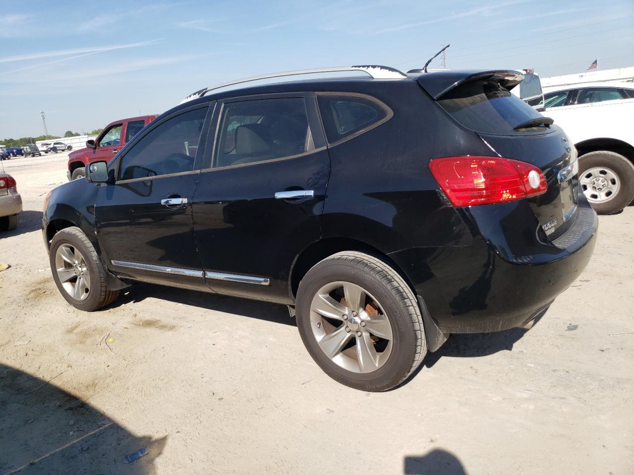 2014 NISSAN ROGUE S AW - Image 2