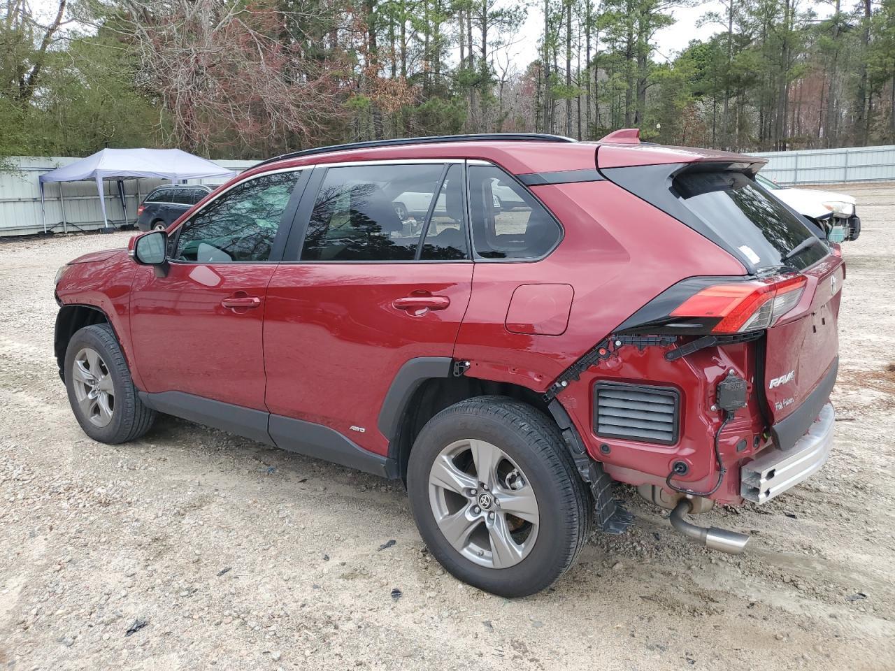 2023 TOYOTA RAV4 LE - Фото 2