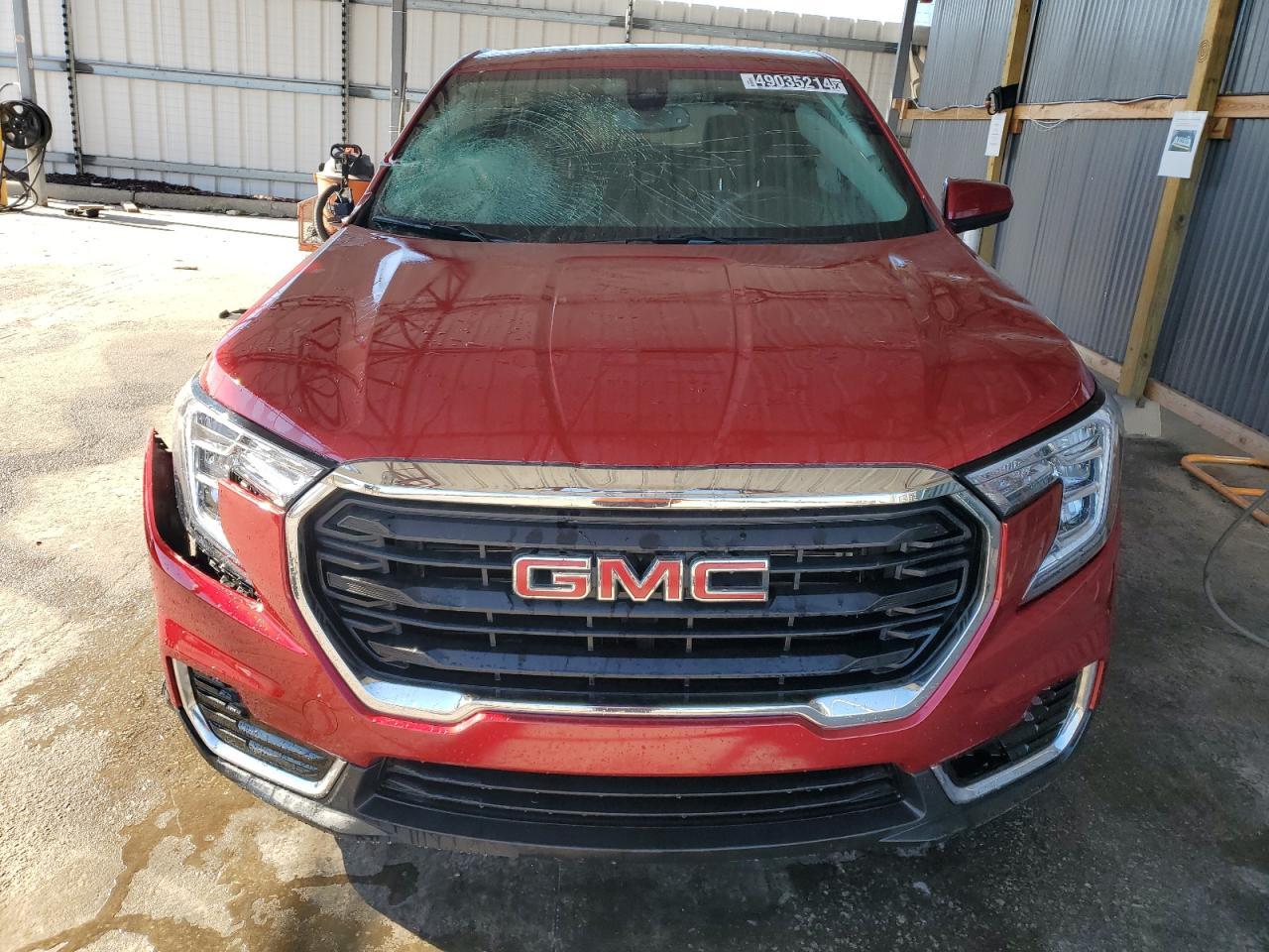 2023 GMC TERRAIN SL - Image 5