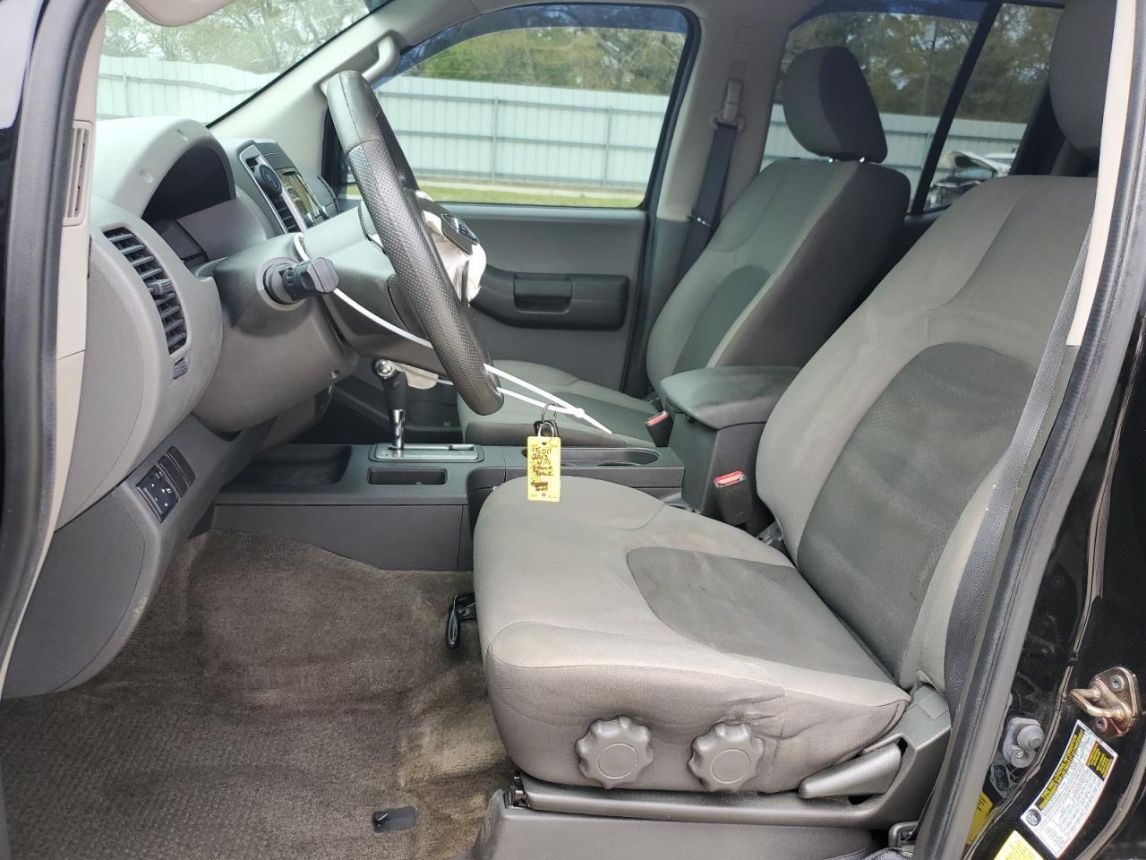 2013 NISSAN XTERRA X - Фото 7