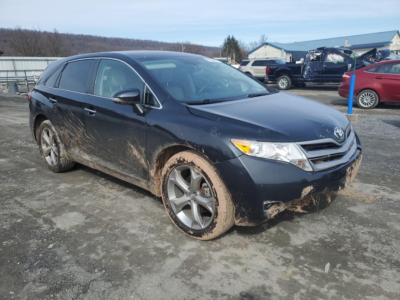 2013 TOYOTA VENZA LE - Фото 4