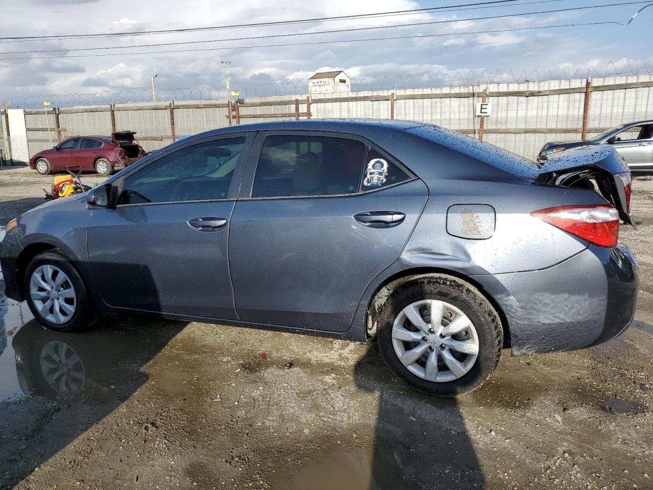 2016 TOYOTA COROLLA L - Image 2