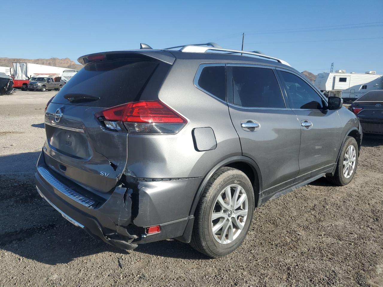 2017 NISSAN ROGUE S - Фото 3