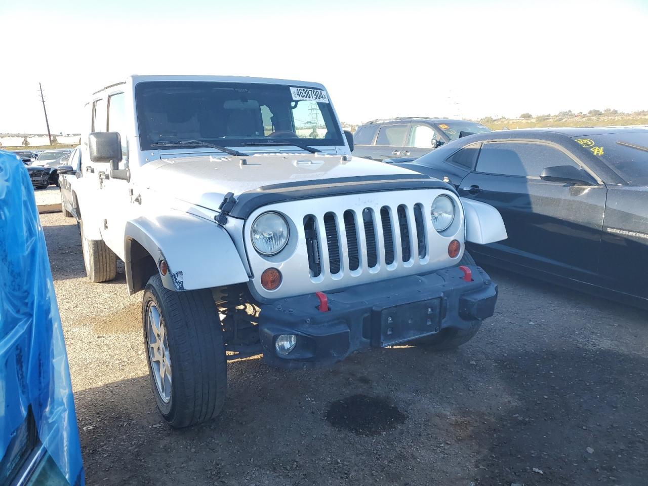 2012 JEEP WRANGLER U - Image 4