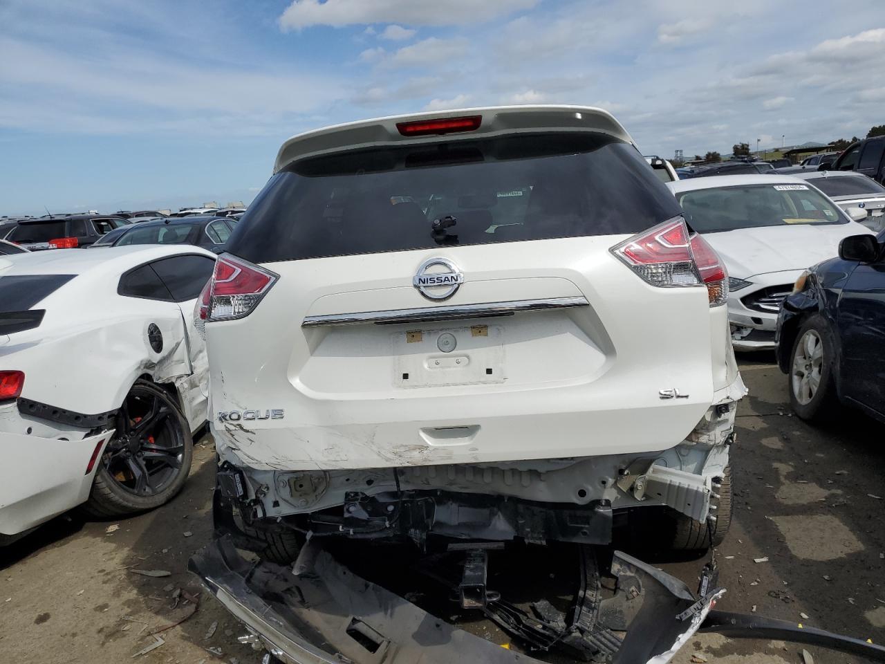 2016 NISSAN ROGUE S - Фото 6