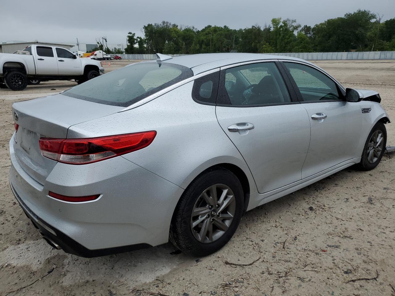 2019 KIA OPTIMA LX - Image 3