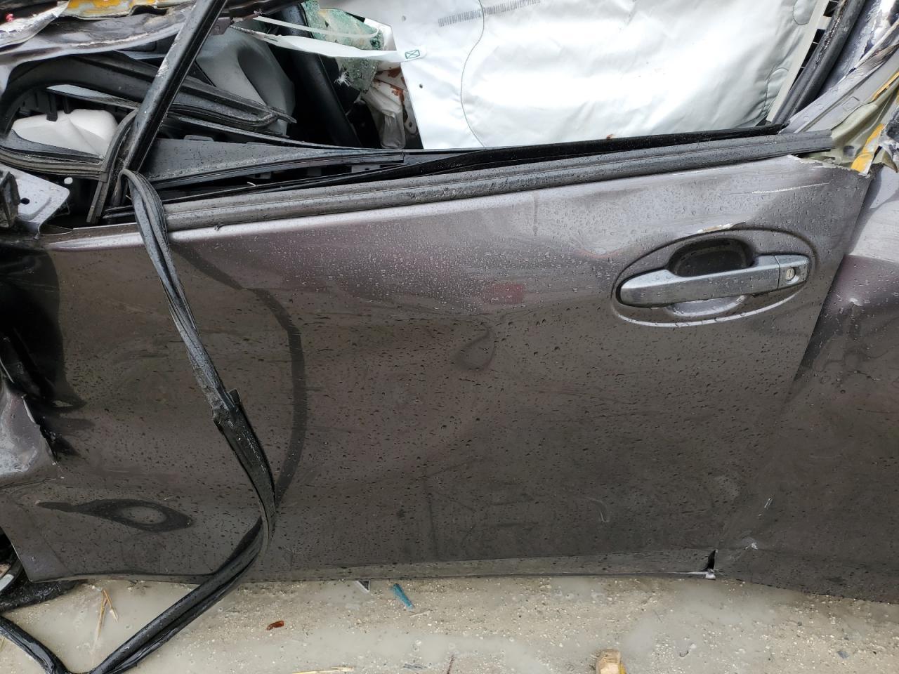 2017 TOYOTA YARIS L - Фото 7