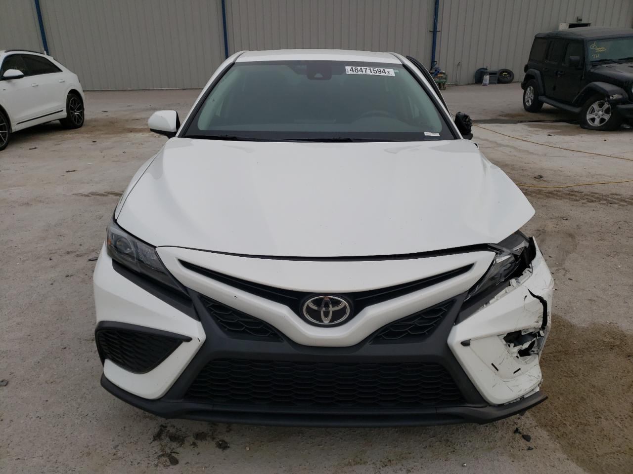 2021 TOYOTA CAMRY SE - Image 5