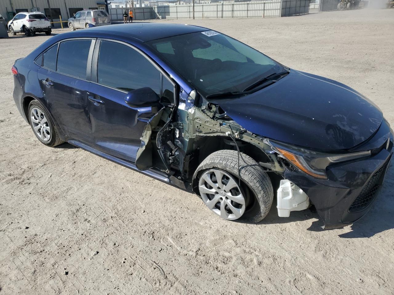 2021 TOYOTA COROLLA LE - Image 4