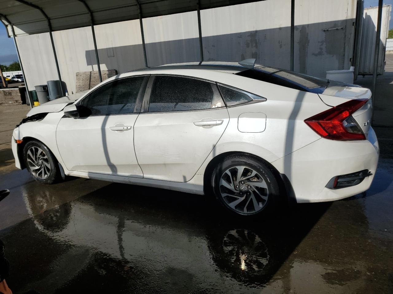 2018 HONDA CIVIC EX - Image 2