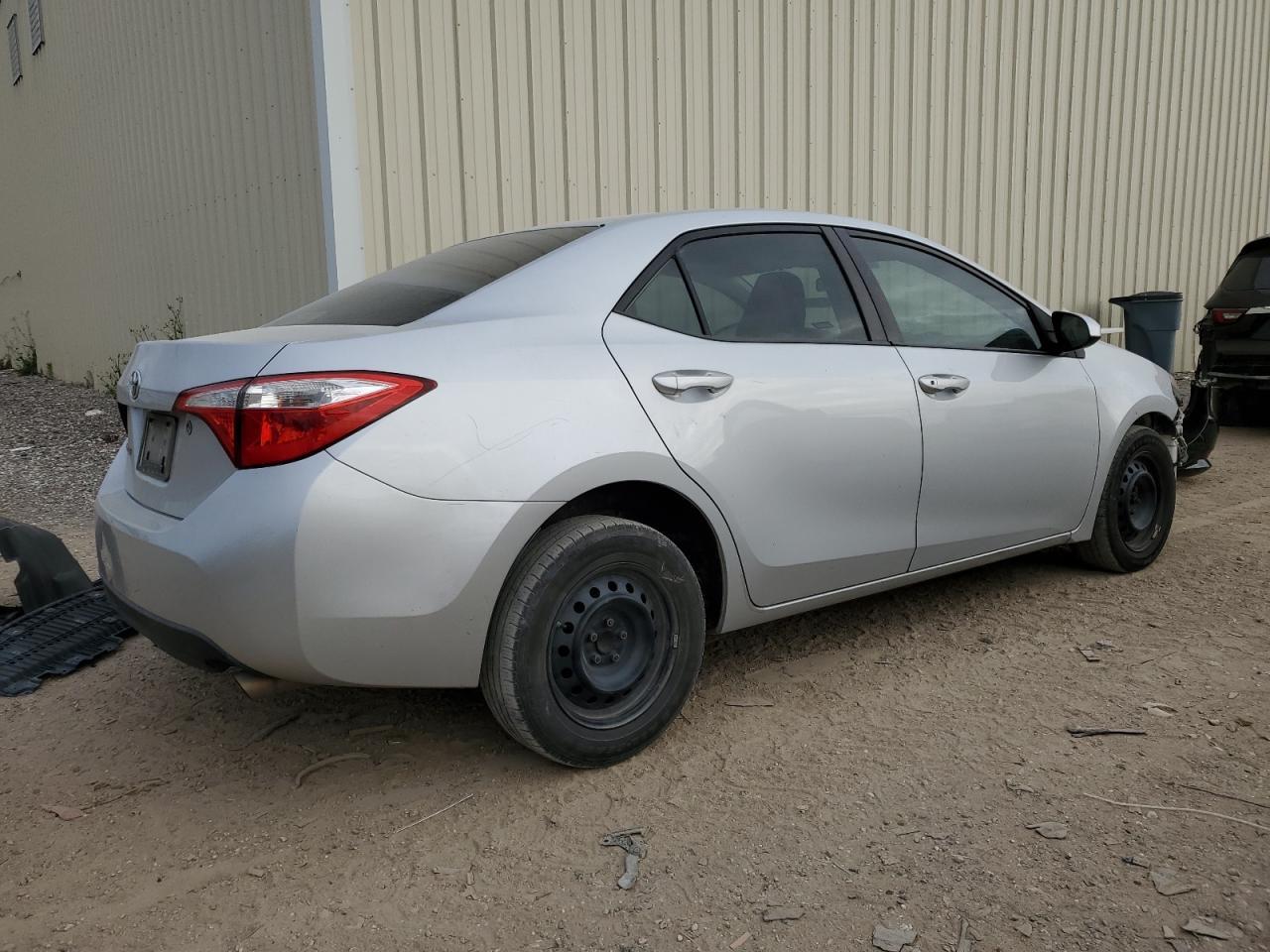 2014 TOYOTA COROLLA L - Фото 3