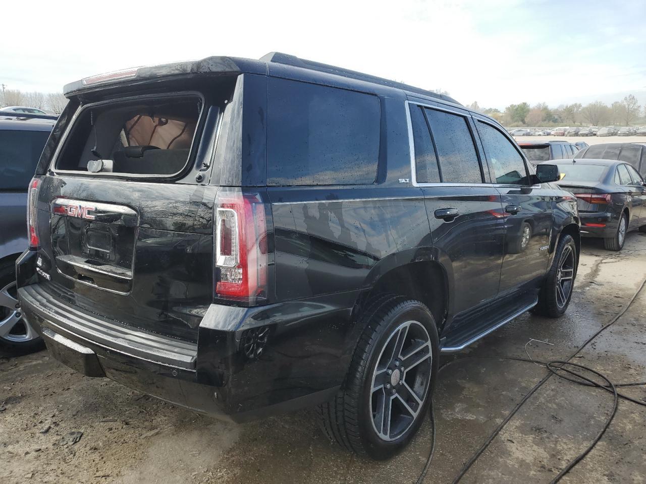 2016 GMC YUKON SLT - Image 3