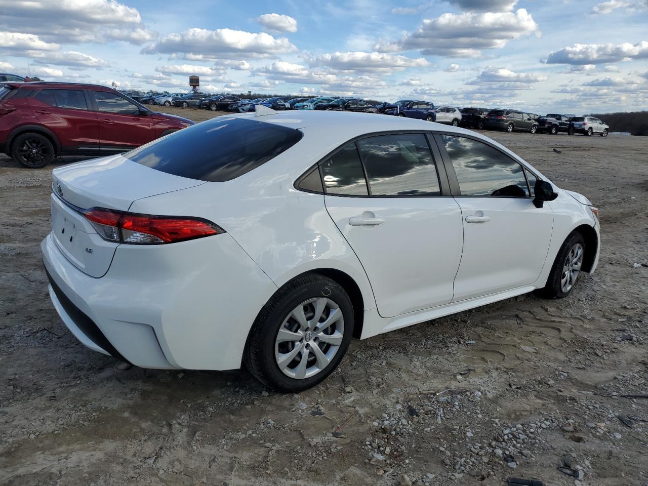 2021 TOYOTA COROLLA LE - Image 3
